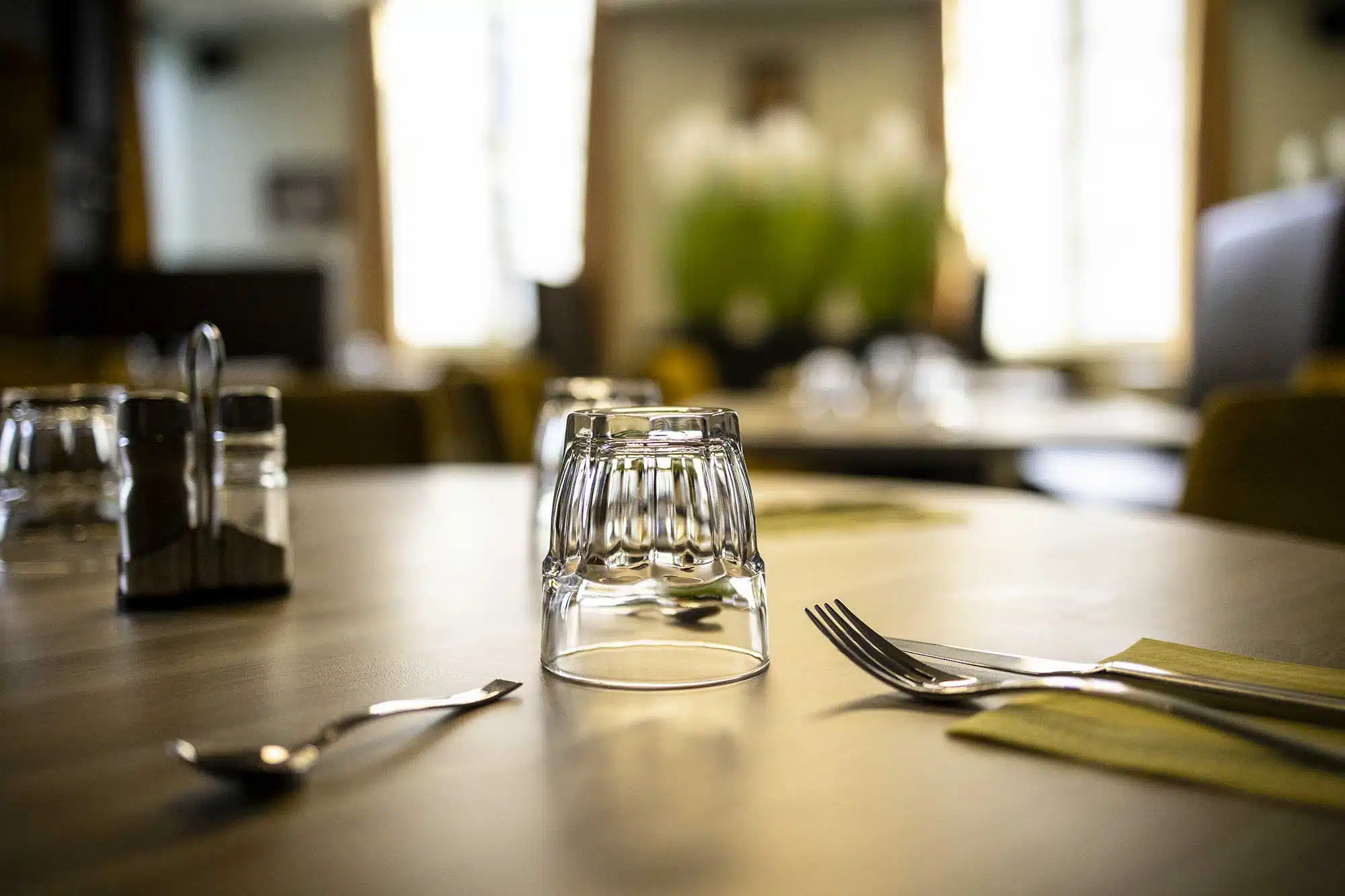 Table restaurant