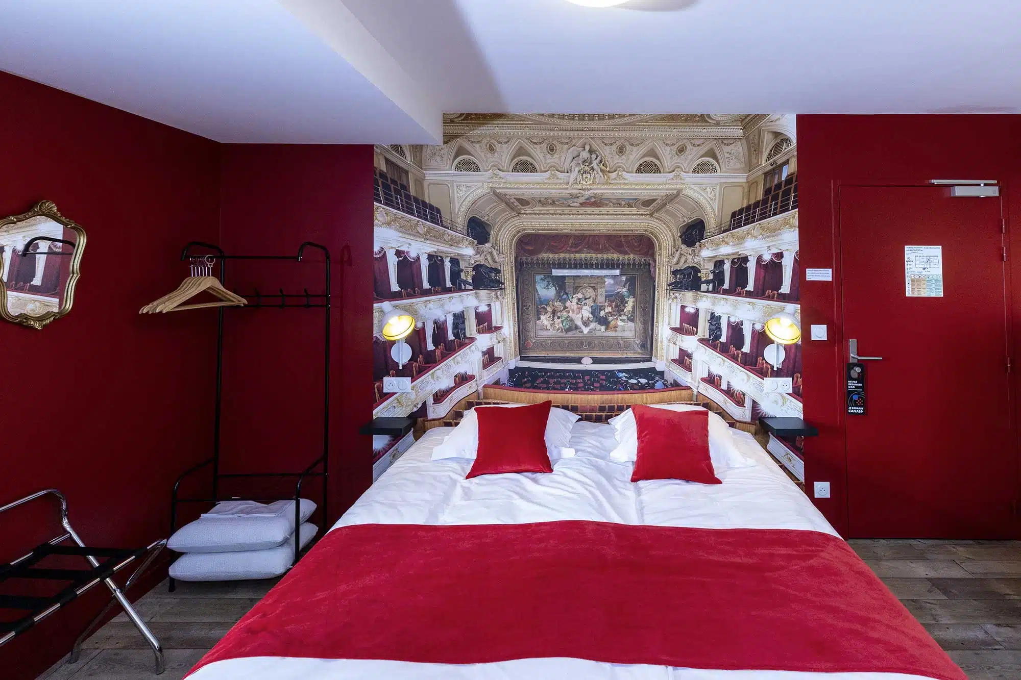 chambre theatre auberge des artistes