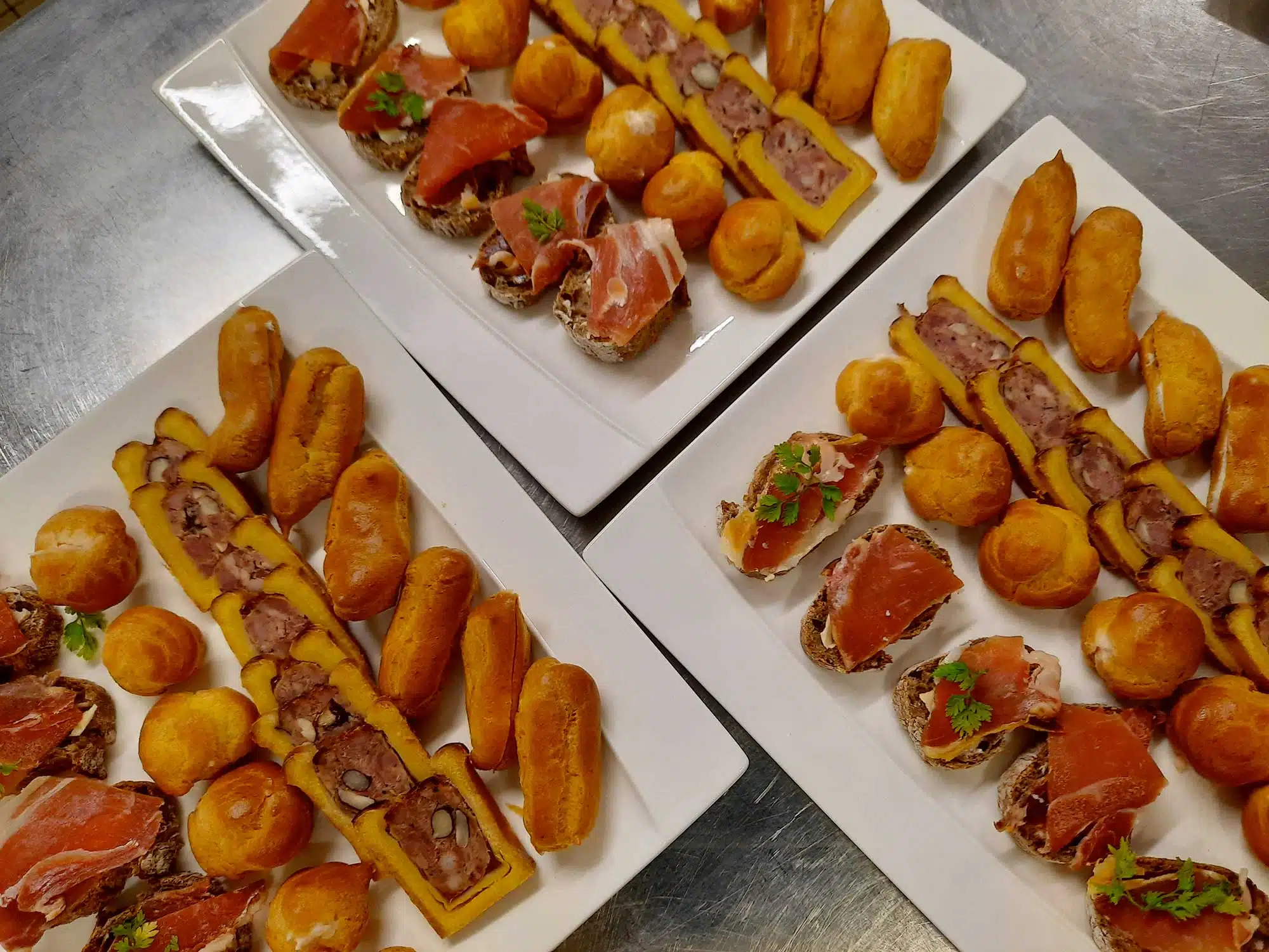 Bouchees aperitives